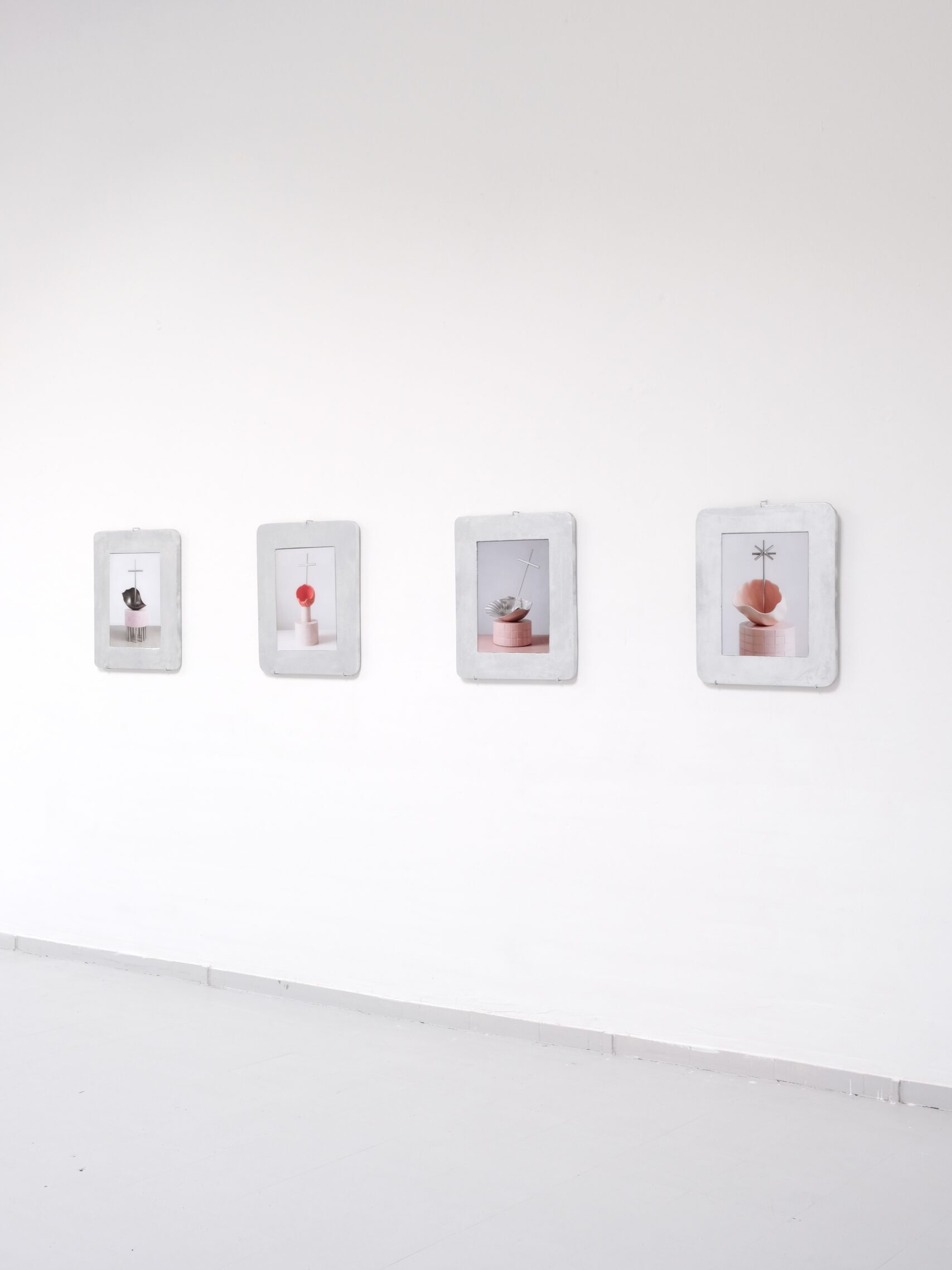 Len Bay giving space to an empty space