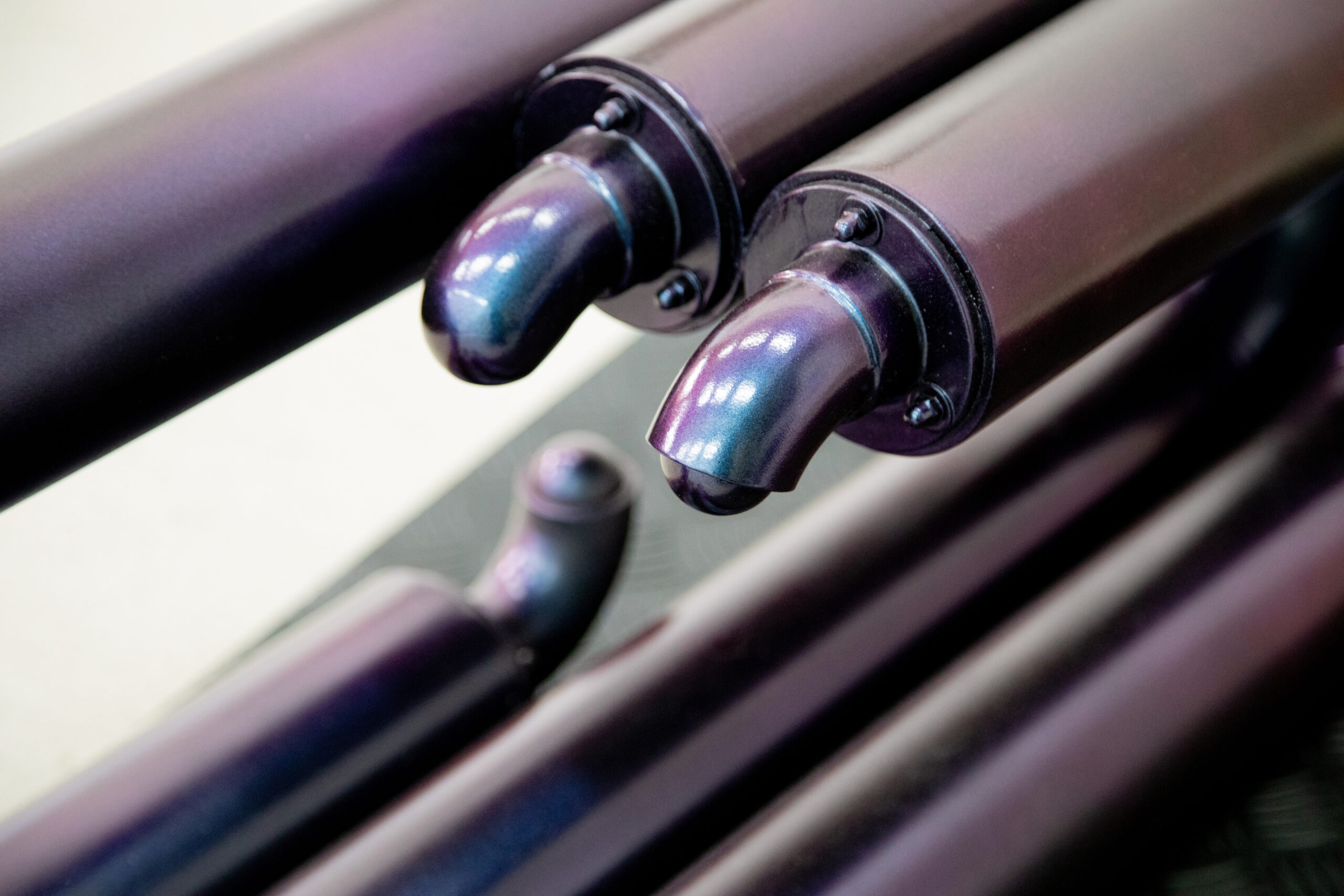 len bay toy boy detail
